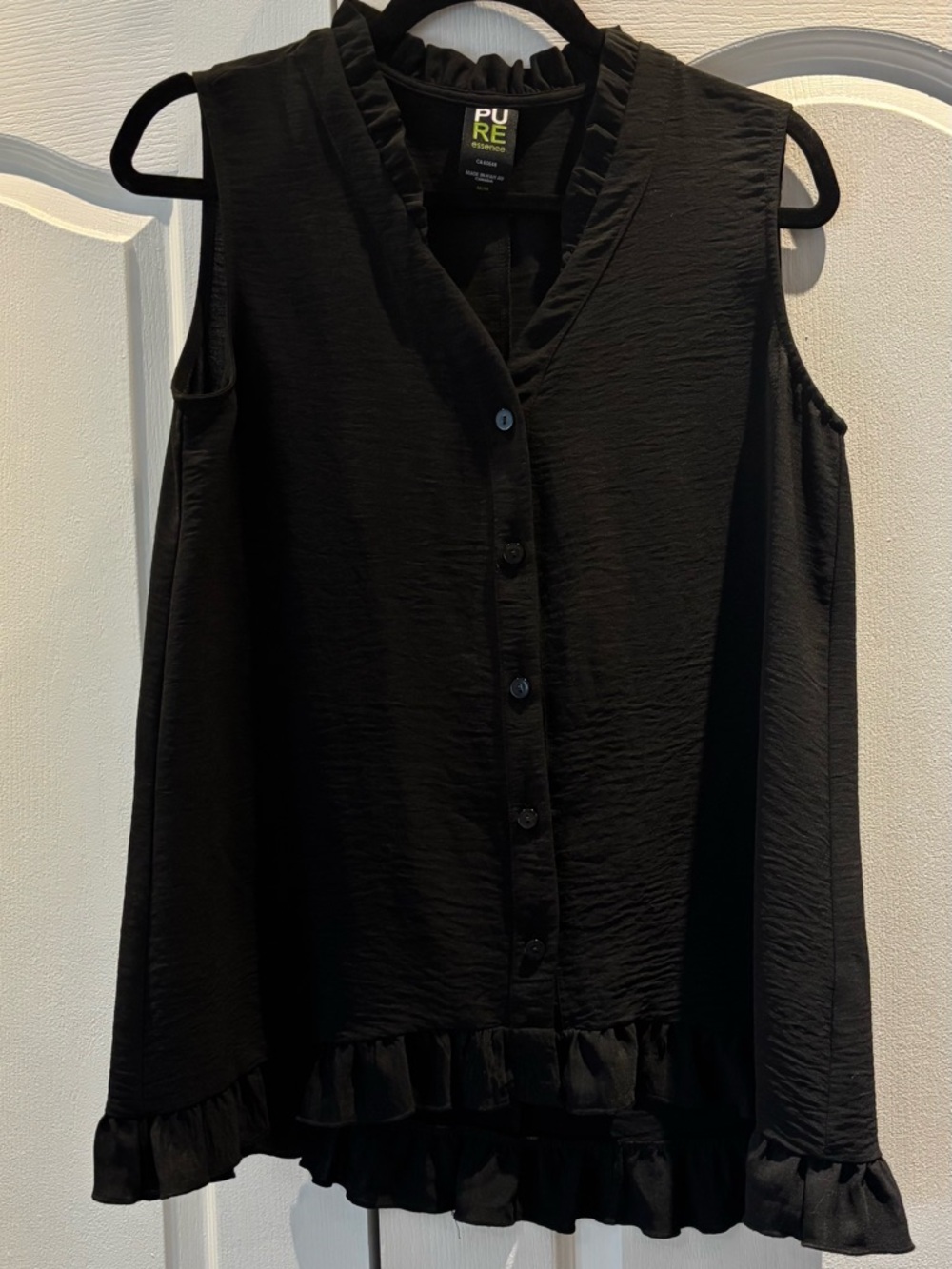 Pure Essence Black Ruffled Button-Front Sleeveless Blouse